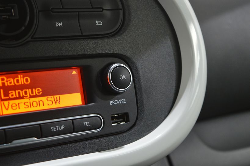 RENAULT TWINGO III 2019 - Photo n°18