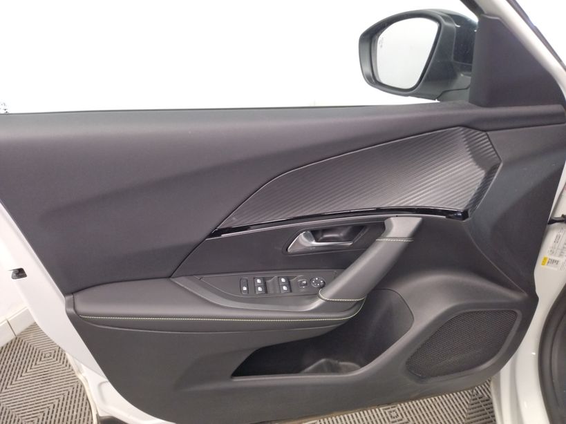 PEUGEOT 2008 2020 - Photo n°10