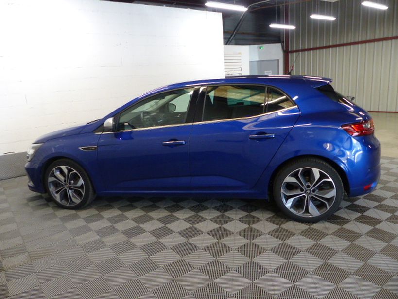 RENAULT MEGANE IV BERLINE 2018 - Photo n°19