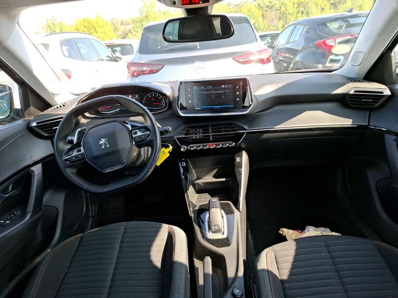 PEUGEOT 2008 BUSINESS 2021 - Photo n°17