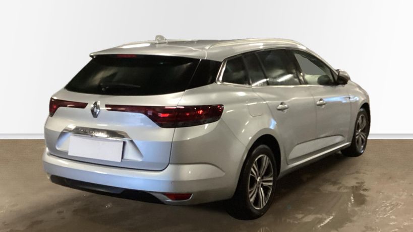 RENAULT MEGANE IV ESTATE 2022 - Photo n°5