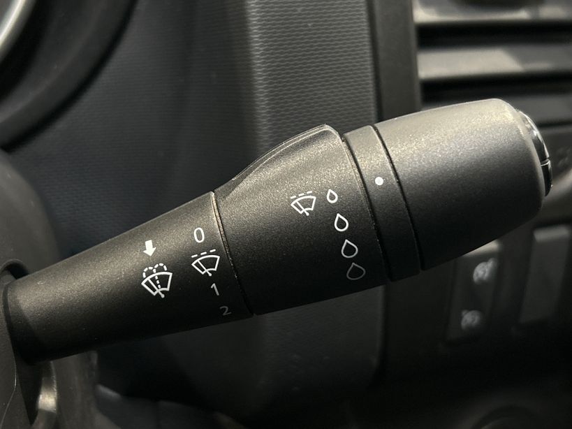 RENAULT TRAFIC FOURGON 2021 - Photo n°25