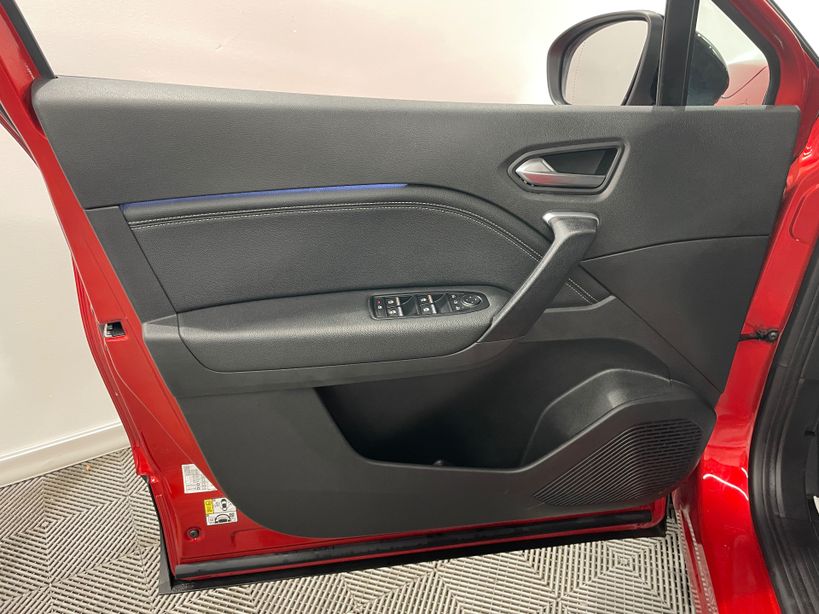 RENAULT CAPTUR 2023 - Photo n°33