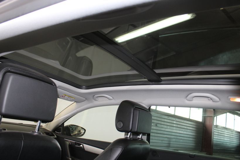 VOLKSWAGEN PASSAT SW 2014 - Photo n°32