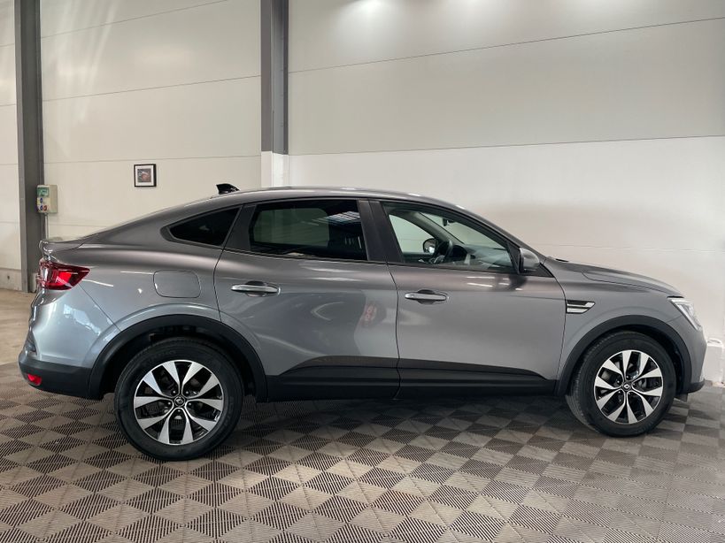 RENAULT ARKANA 2023 - Photo n°30