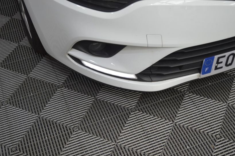 RENAULT CLIO IV SOCIETE 2017 - Photo n°3