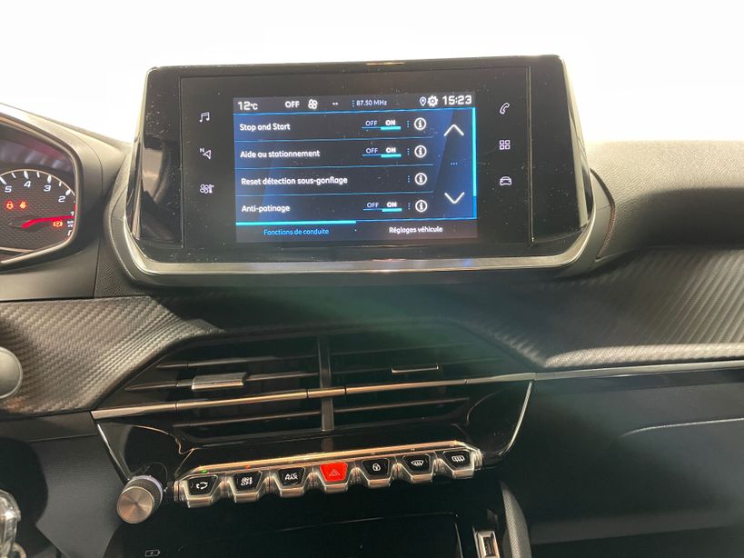 PEUGEOT 208 2023 - Photo n°20