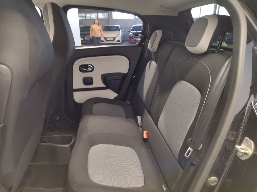 RENAULT TWINGO III 2019 - Photo n°18