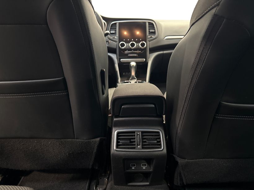 RENAULT MEGANE IV ESTATE 2022 - Photo n°39