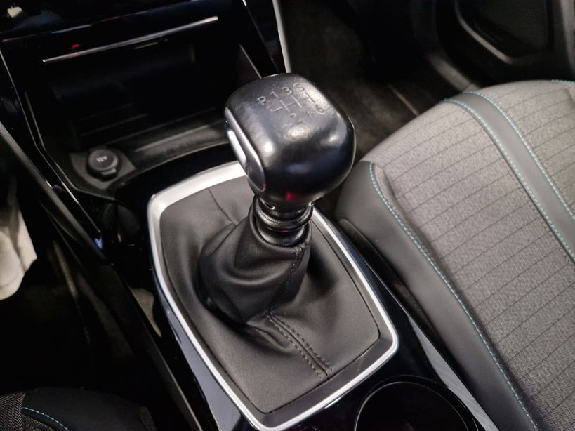 PEUGEOT 2008 2023 - Photo n°19