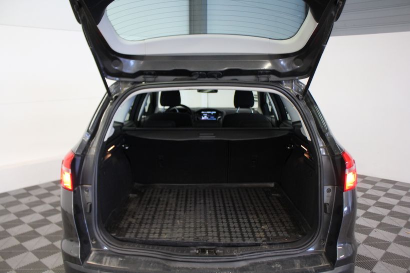 FORD FOCUS SW 2016 - Photo n°9