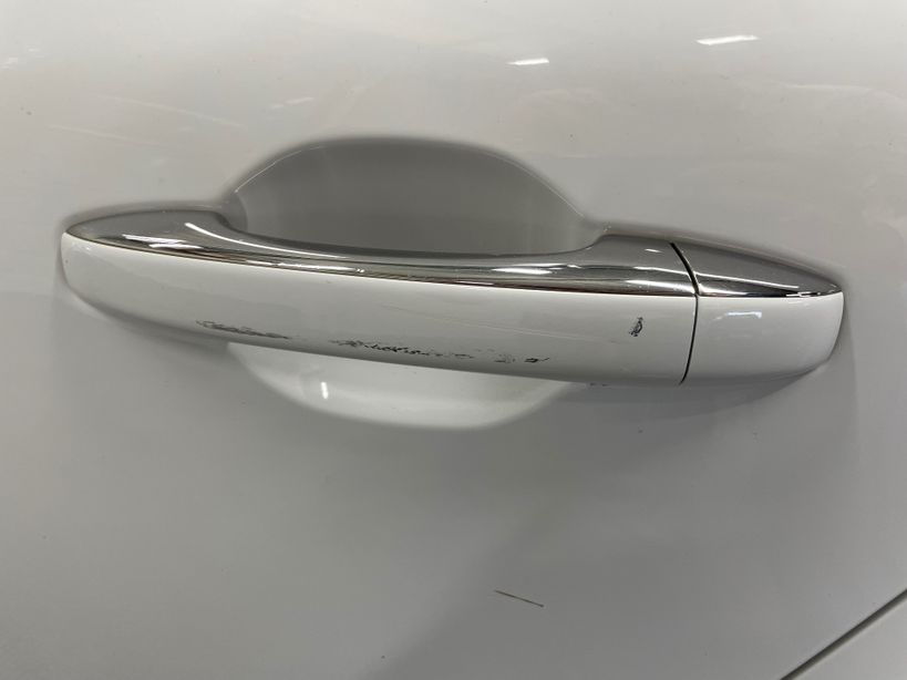 RENAULT MEGANE IV BERLINE 2021 - Photo n°10