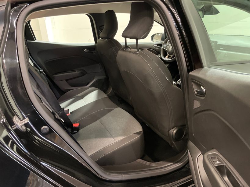 RENAULT CLIO V 2024 - Photo n°8