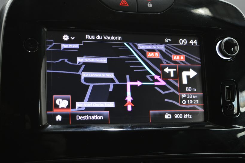RENAULT CLIO IV 2016 - Photo n°14