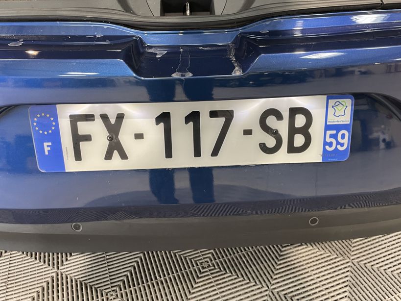 RENAULT MEGANE IV BERLINE 2021 - Photo n°13