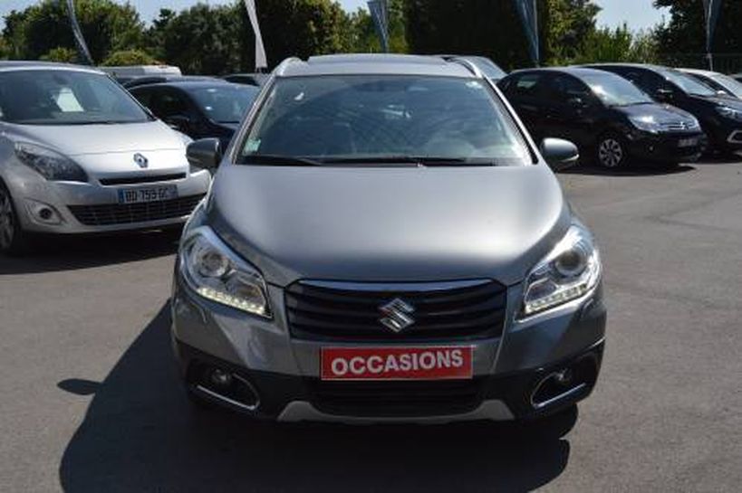 SUZUKI SX4 S-CROSS 2015 - Photo n°286