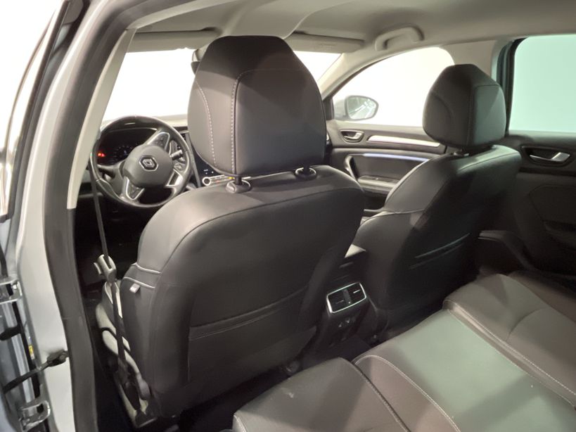 RENAULT MEGANE IV ESTATE 2021 - Photo n°37