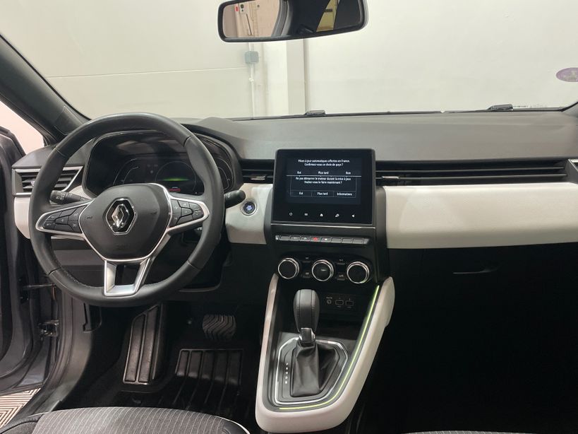 RENAULT CLIO V 2023 - Photo n°9