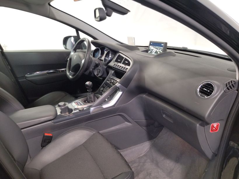 PEUGEOT 3008 2016 - Photo n°8