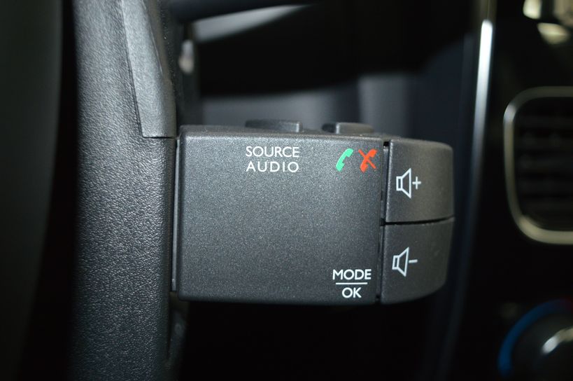 RENAULT CLIO IV BUSINESS 2019 - Photo n°29