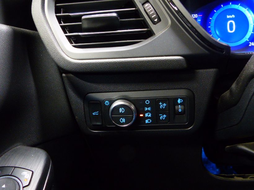FORD KUGA 2020 - Photo n°28