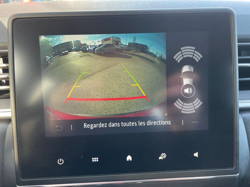 RENAULT CAPTUR 2023 - Photo n°20
