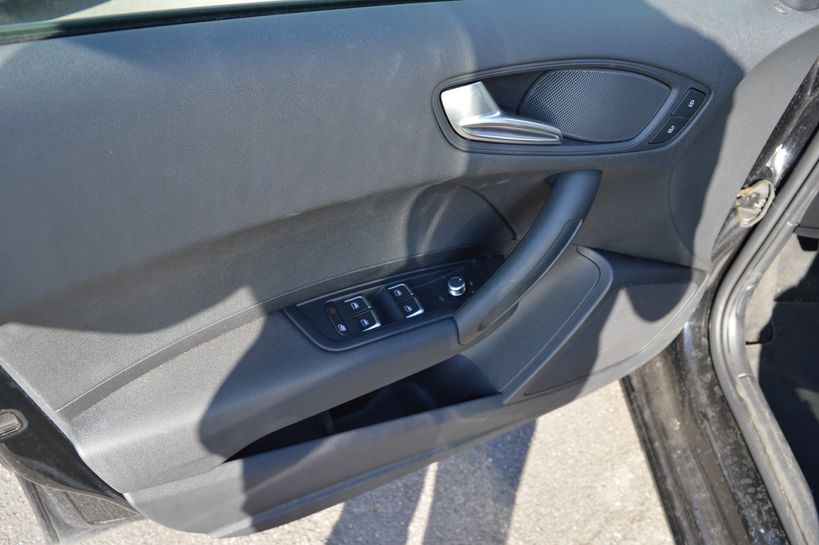 AUDI A1 SPORTBACK BUSINESS 2015 - Photo n°12