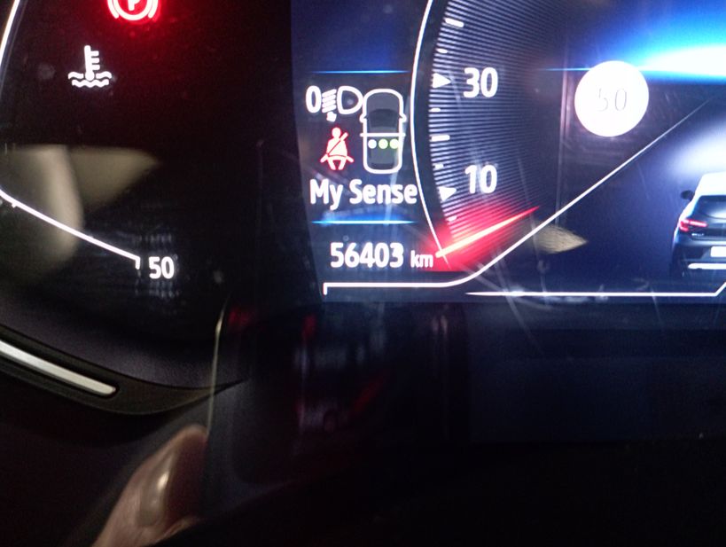 RENAULT CLIO V 2021 - Photo n°31