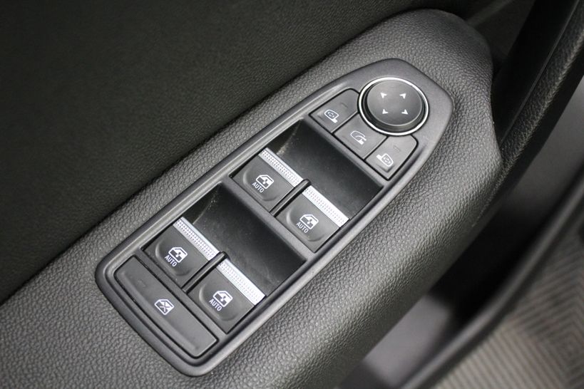 RENAULT CAPTUR 2020 - Photo n°31