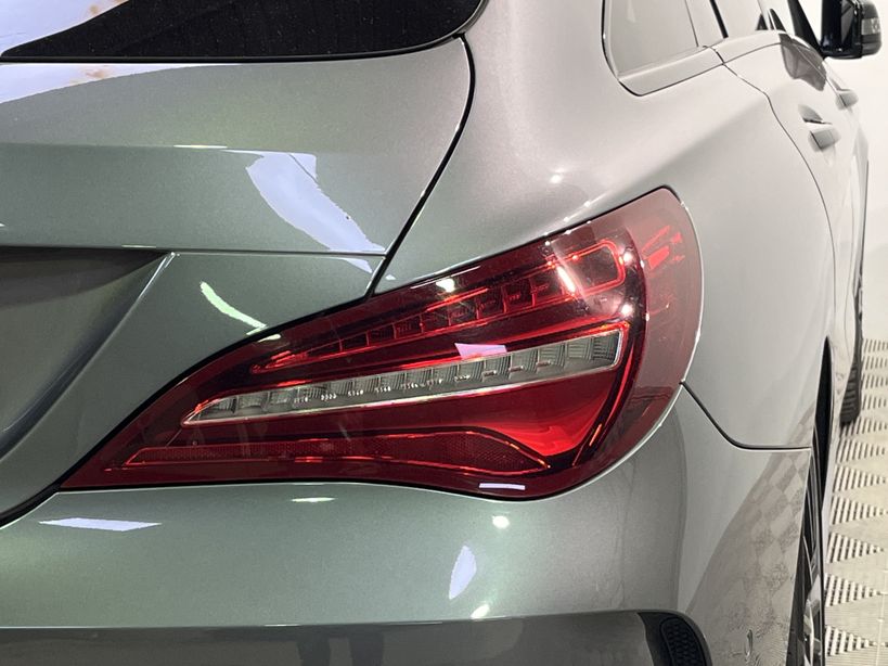 MERCEDES CLASSE CLA SHOOTING BRAKE 2017 - Photo n°7