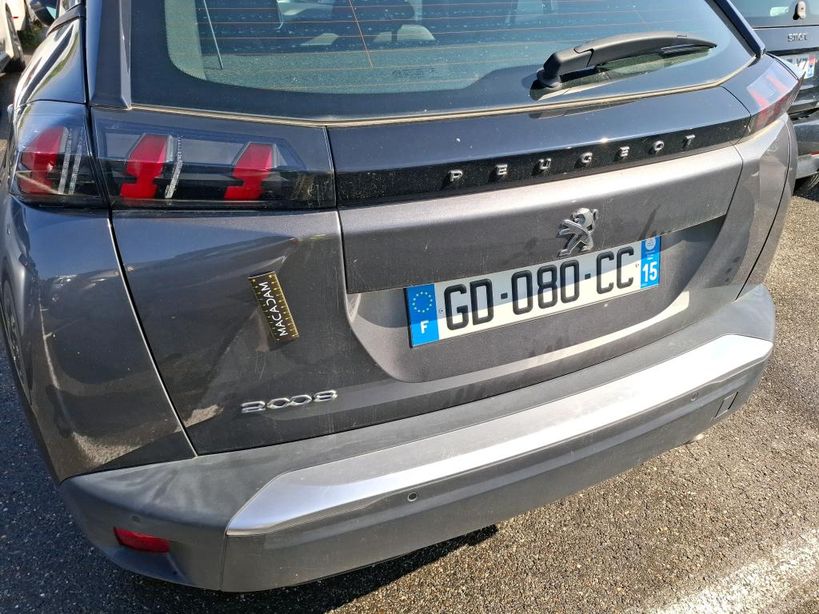 PEUGEOT 2008 BUSINESS 2021 - Photo n°4