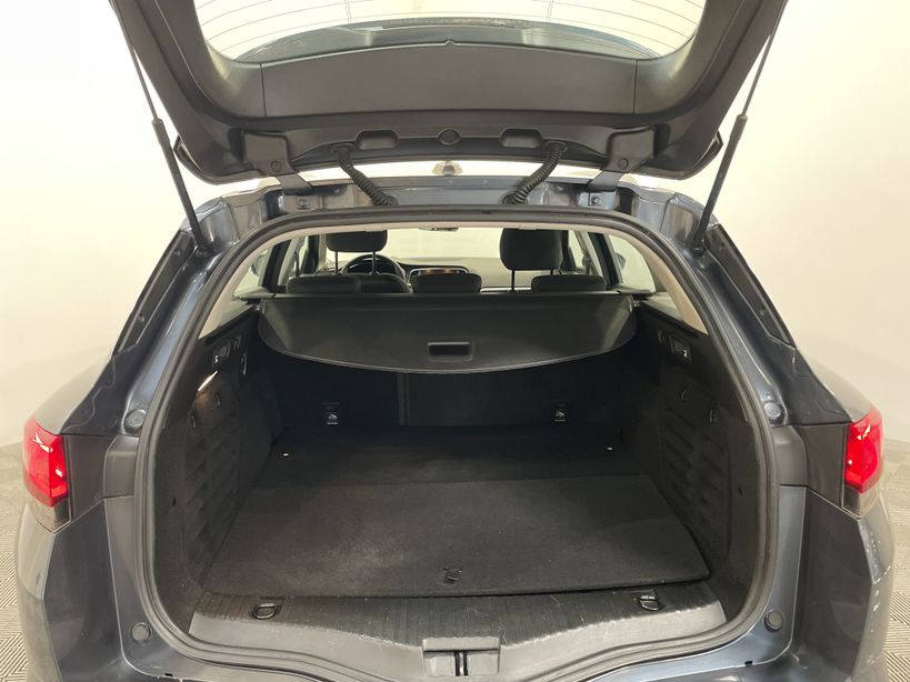 RENAULT MEGANE IV ESTATE 2021 - Photo n°46