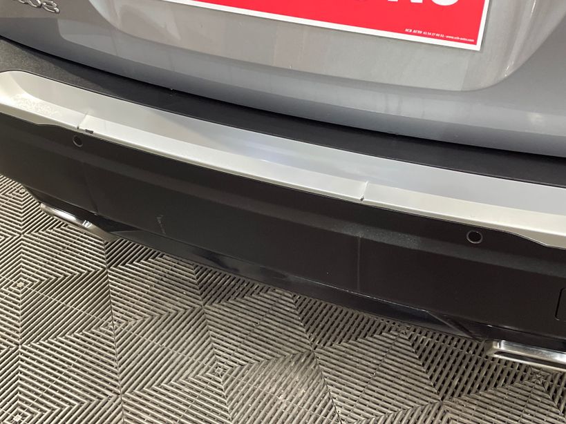 PEUGEOT 2008 2023 - Photo n°2