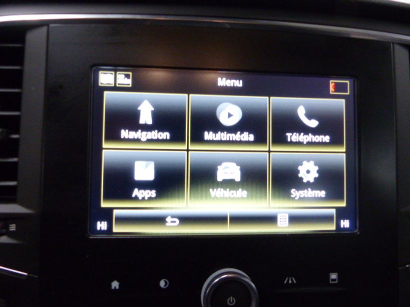 RENAULT MEGANE IV ESTATE 2018 - Photo n°22