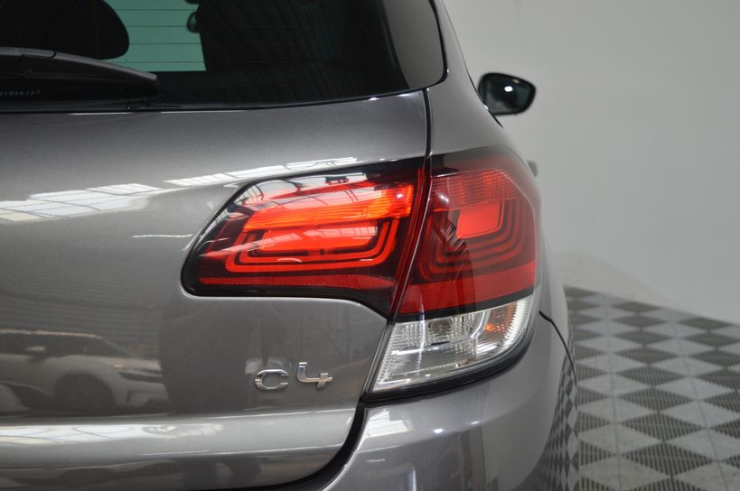 CITROEN C4 2016 - Photo n°8