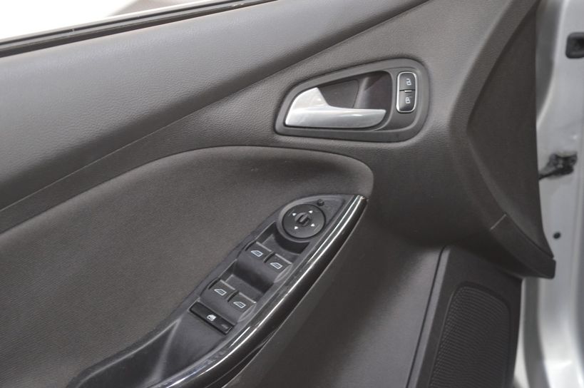 FORD FOCUS 2018 - Photo n°15