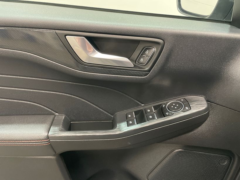 FORD KUGA 2022 - Photo n°25