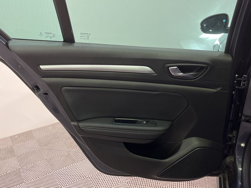 RENAULT MEGANE IV ESTATE 2020 - Photo n°36