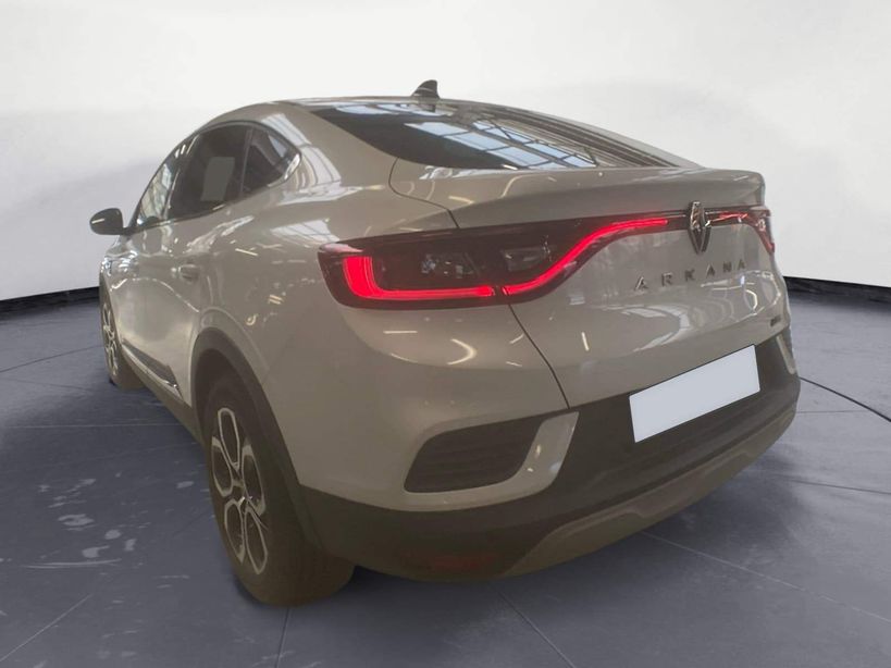 RENAULT ARKANA 2023 - Photo n°8