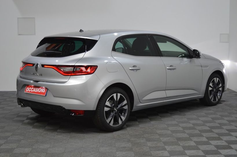 RENAULT MEGANE IV BERLINE BUSINESS 2019 - Photo n°4