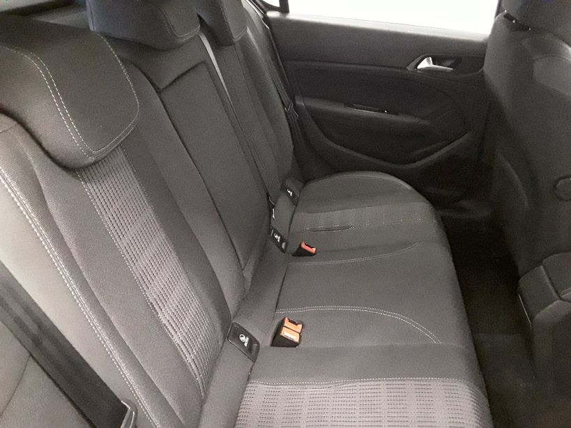 PEUGEOT 308 2020 - Photo n°9