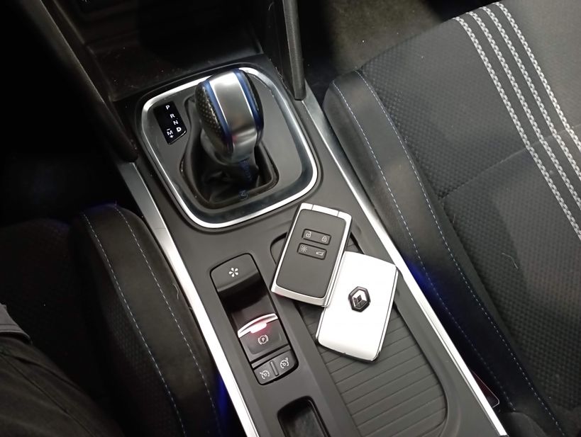 RENAULT MEGANE IV BERLINE 2020 - Photo n°27