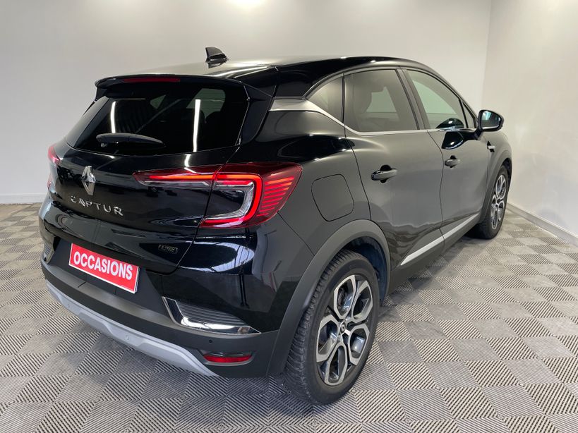 RENAULT CAPTUR 2022 - Photo n°2