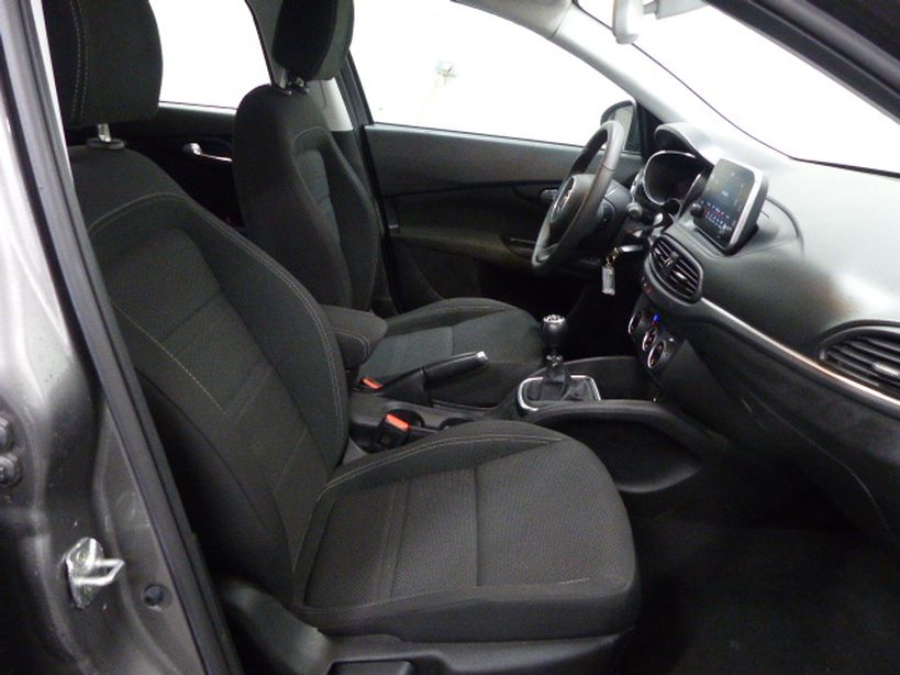 FIAT TIPO 5 PORTES 2018 - Photo n°6
