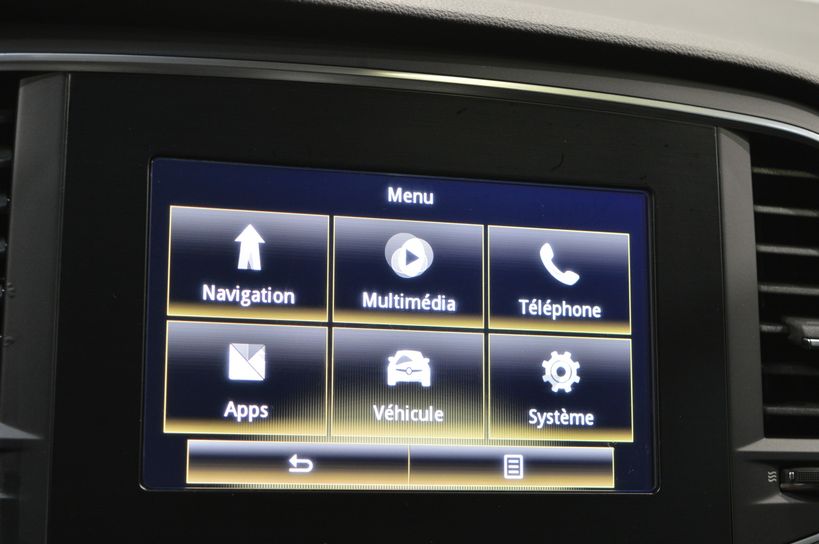 RENAULT MEGANE IV BERLINE BUSINESS 2017 - Photo n°14