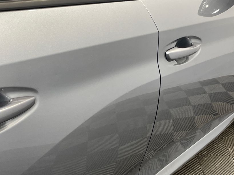 PEUGEOT 208 2023 - Photo n°2