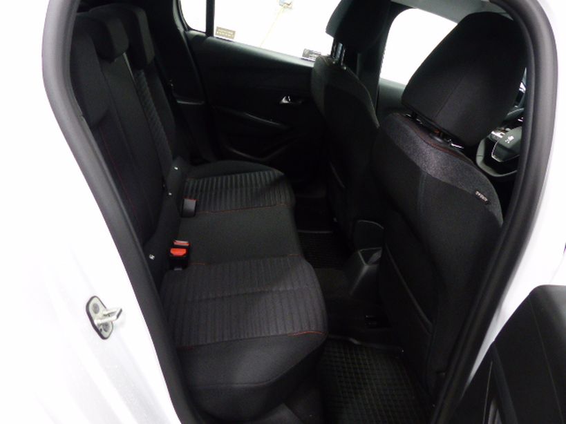 PEUGEOT 208 2022 - Photo n°20