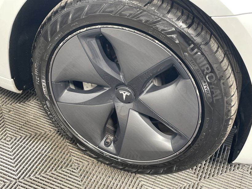 TESLA MODEL 3 2020 - Photo n°6