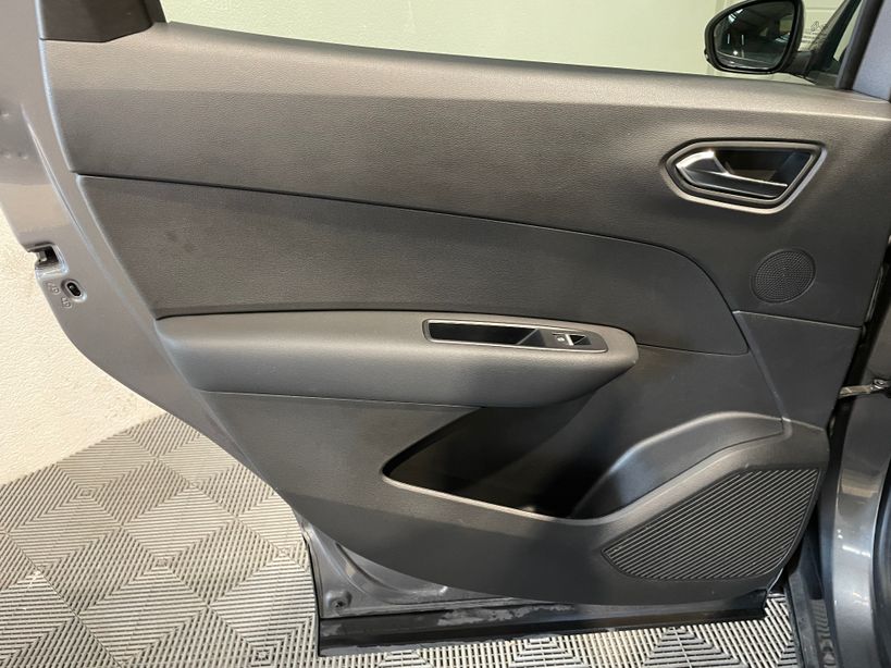 RENAULT ARKANA 2021 - Photo n°16