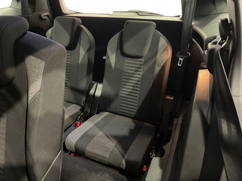 PEUGEOT 5008 2023 - Photo n°11